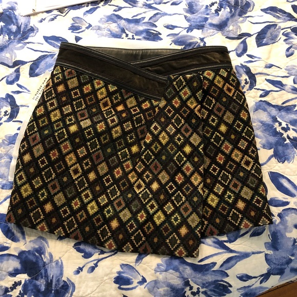 Vintage Gucci Geometric Print Envelope Skirt - Picture 2 of 3